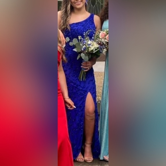 Primavera Formal Prom Dress - Picture 8 of 15